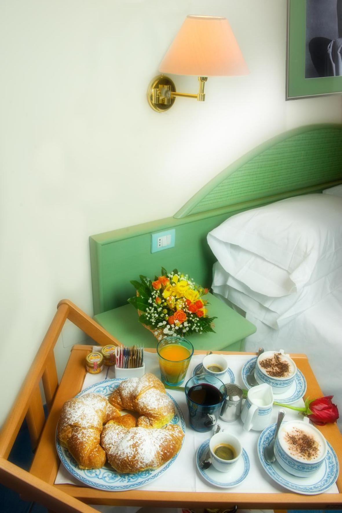 Hotel Pensione Reale マイオーリ エクステリア 写真