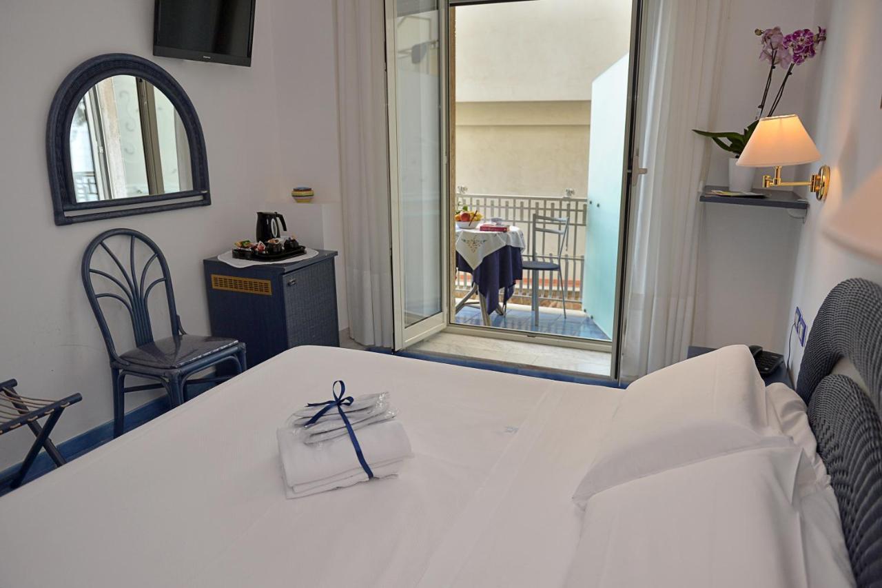 Hotel Pensione Reale マイオーリ エクステリア 写真